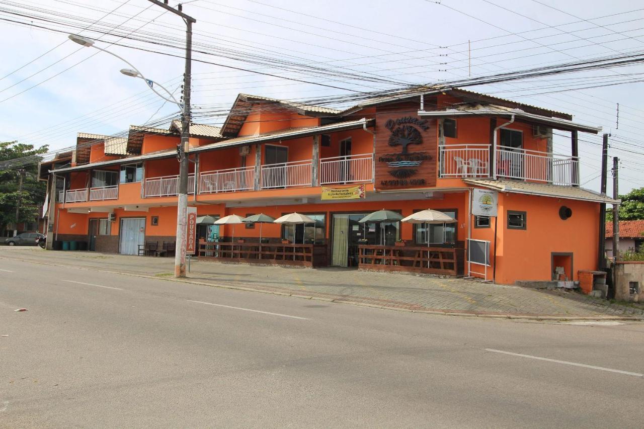 Pousada Praia Da Fortaleza 450 Metros Do Parque Beto Carrero Com Cafe Da Manha Penha  Εξωτερικό φωτογραφία