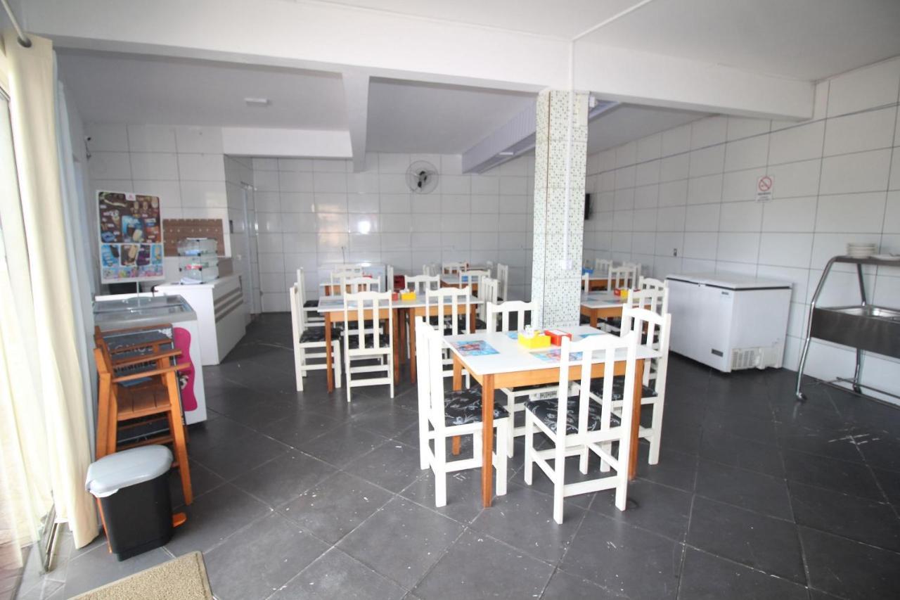 Pousada Praia Da Fortaleza 450 Metros Do Parque Beto Carrero Com Cafe Da Manha Penha  Εξωτερικό φωτογραφία